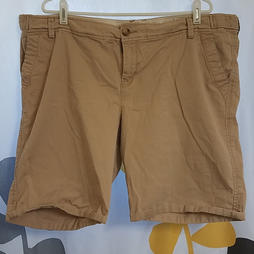 WOMEN'S OLD NAVY 18W LOW RISE SHORTS